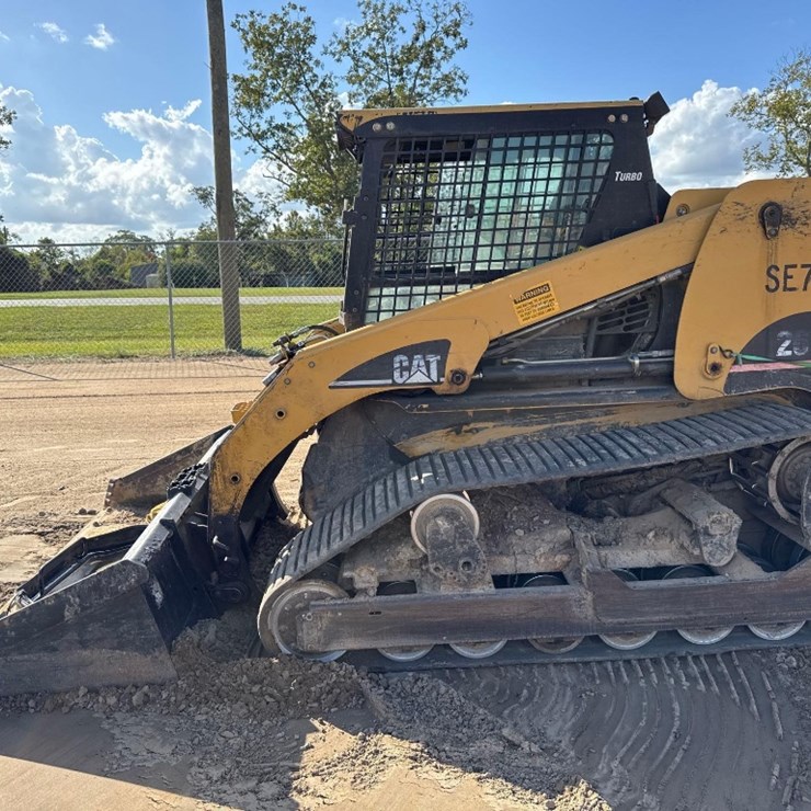 2005 CATERPILLAR 267B