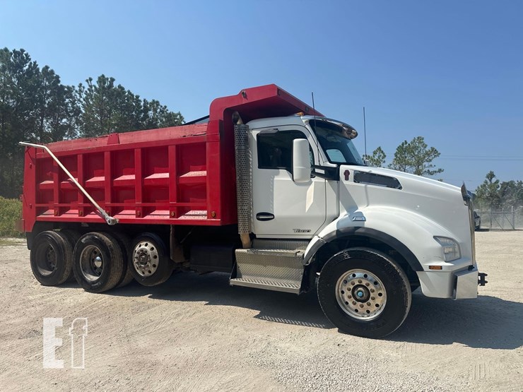 2016-kenworth-t880-image-1