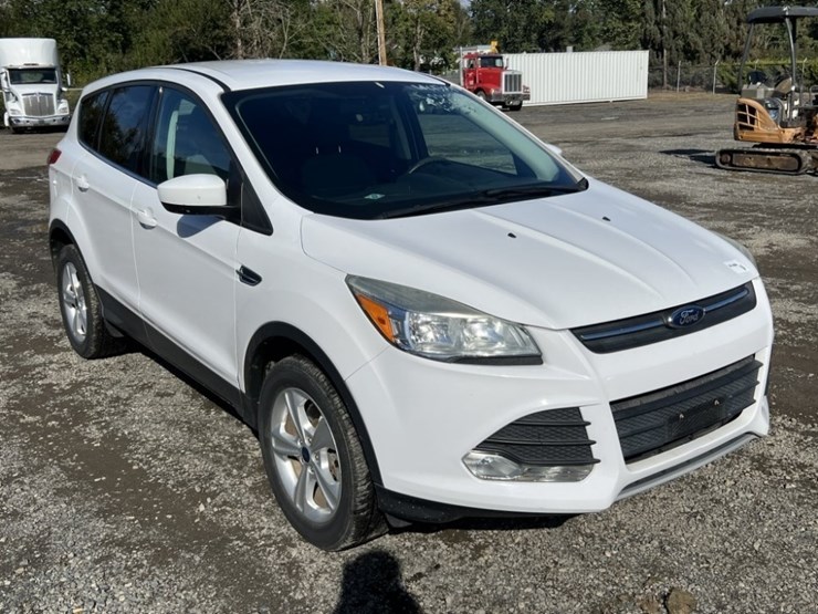 2014-ford-escape-image-2