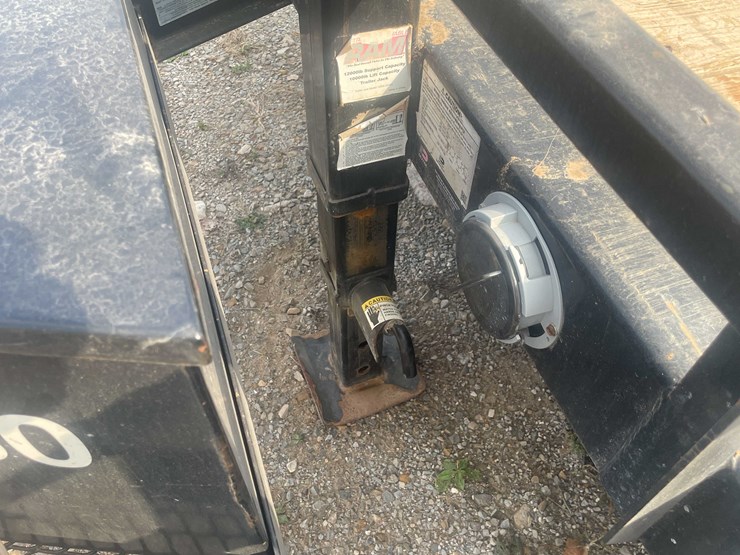 #8618-•-2021-pj-20'-tilt-deck-equipment-trailer-(has-wi-title)-(aps)-image-80