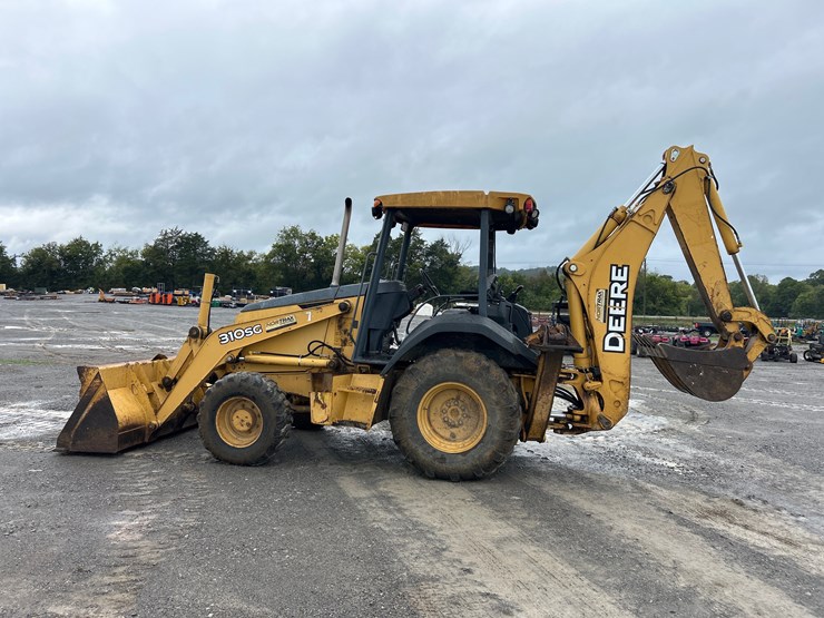 deere-310sg-image-3