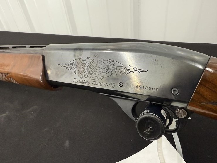remington-1100-12-gauge-shotgun-image-5