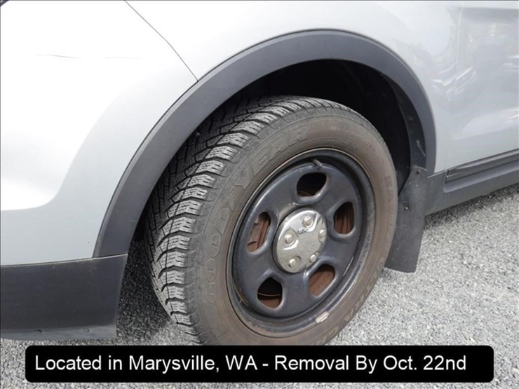 2013-ford-explorer-image-17