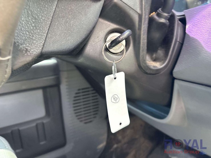 2011-ford-f250-image-28