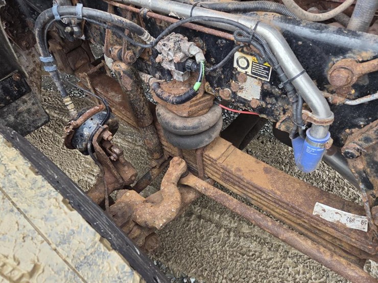 #1701-•-2013-kenworth-t800-log-truck-image-80
