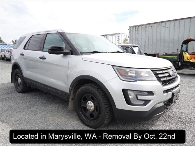 2017-ford-explorer-image-14