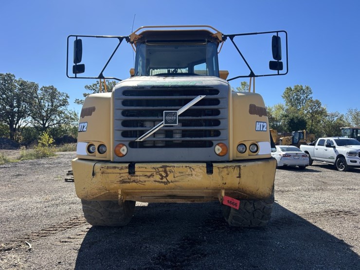 2004-volvo-a40d-image-8