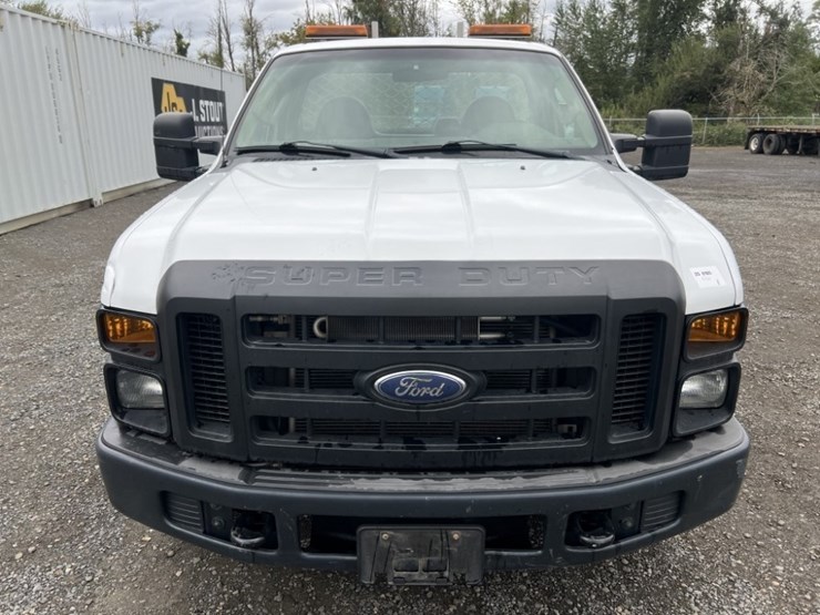 2008-ford-f350-image-8