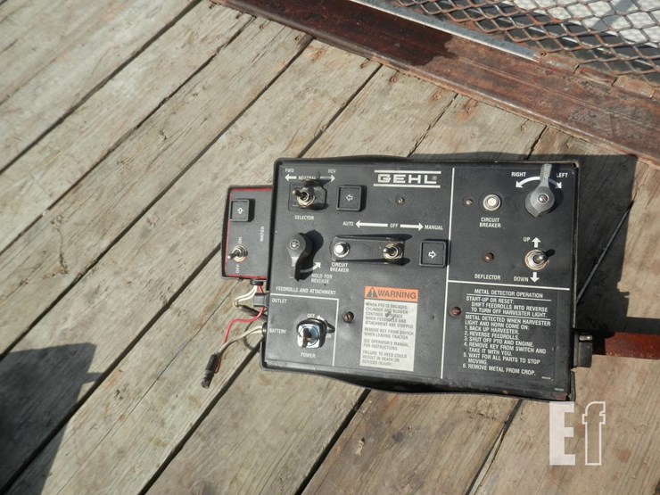 gehl-chopper-controller-image-1