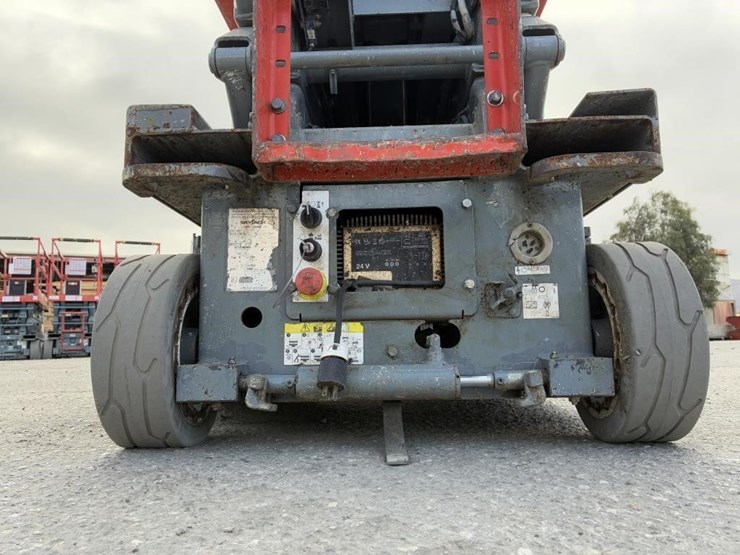 skyjack-sj-3219-scissor-lift-image-13