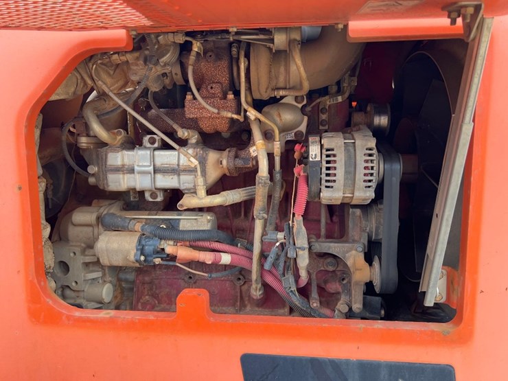 2016-jlg-6036-telescopic-forklift-image-25