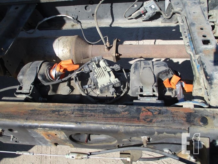 2014-ford-f550-image-12