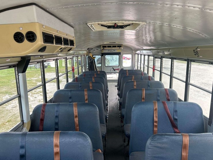 2007-ic-corporation-pb105-school-bus-image-17