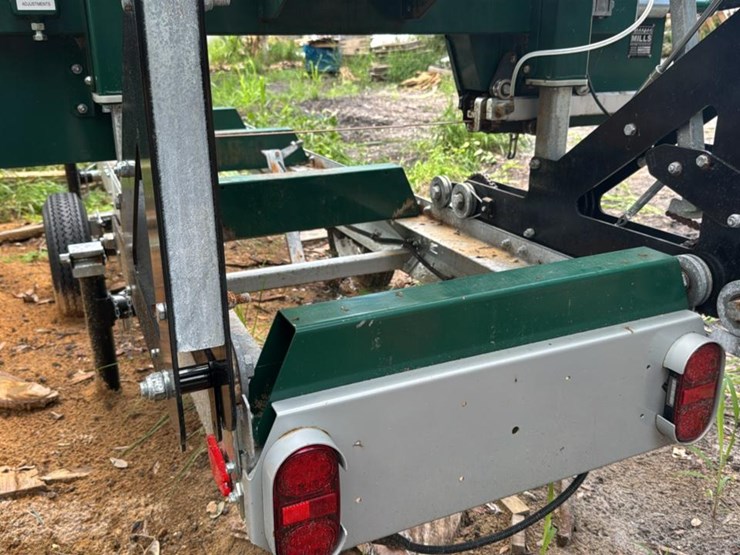 #101-•-2024-woodland-mills-portable-bandmill-image-11