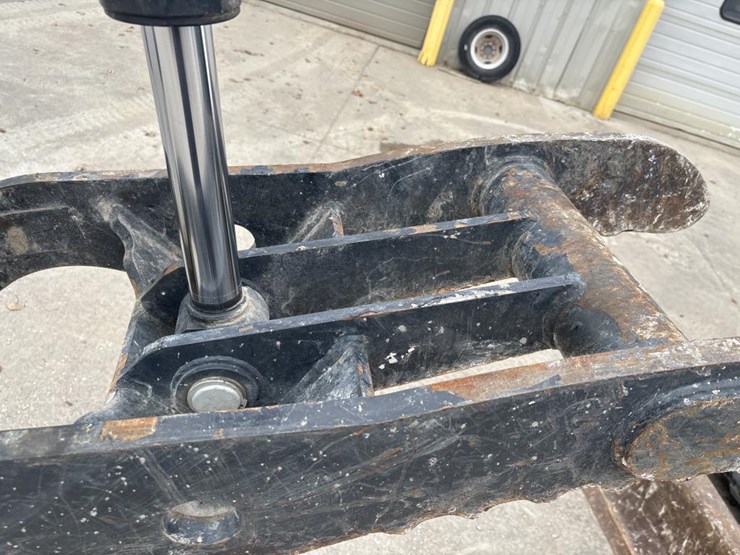 2019-bobcat-e85-image-27