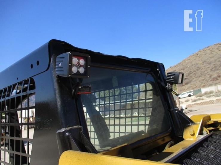 2007-caterpillar-246b-image-16