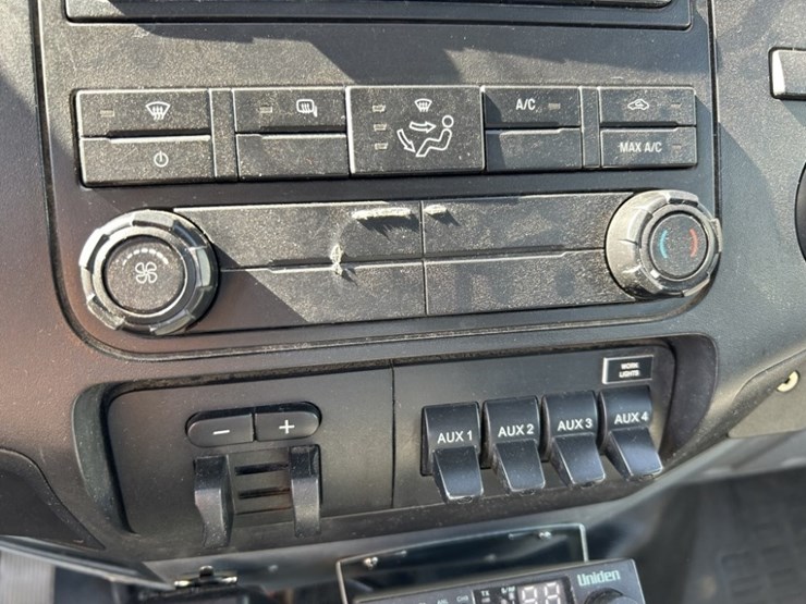 2013-ford-f250-sd-image-22