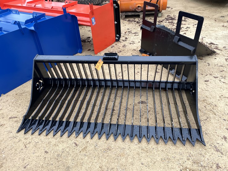 #2012-•-new-kc-72"-fine-skeleton-skid-steer-bucket-image-2