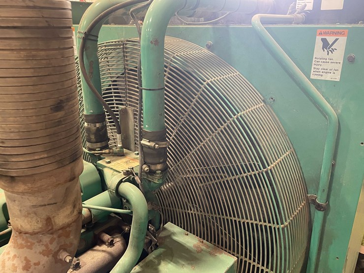 #8615-•-1999-cummins-dfeh-generator-(aps)-image-95