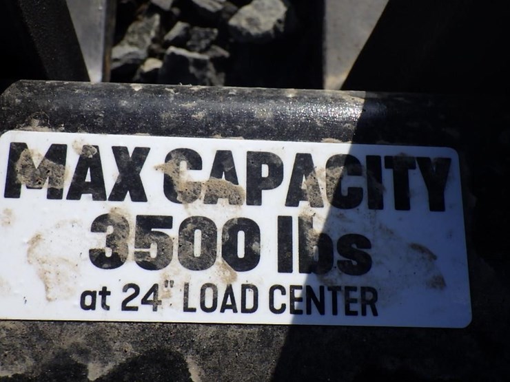kivel-skid-steer-fork-attachment-48"-image-5