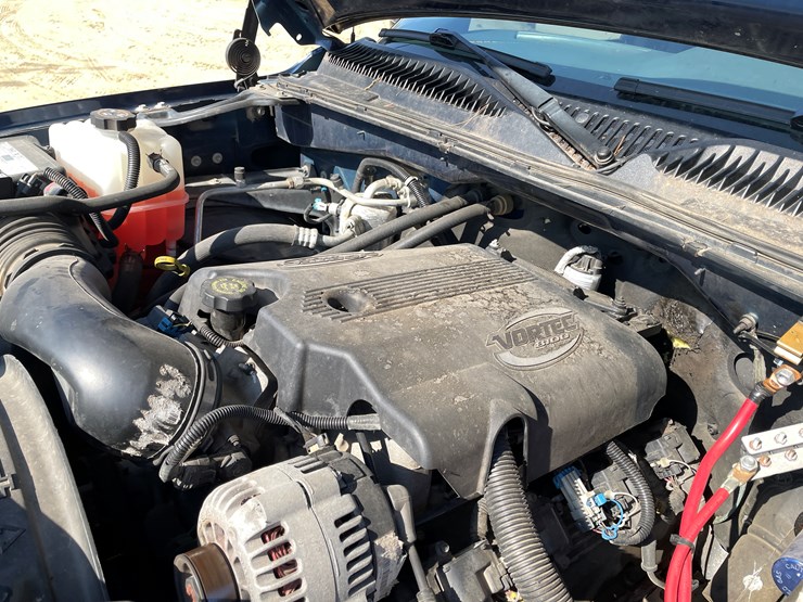2002-chevrolet-silverado-2500hd-image-92