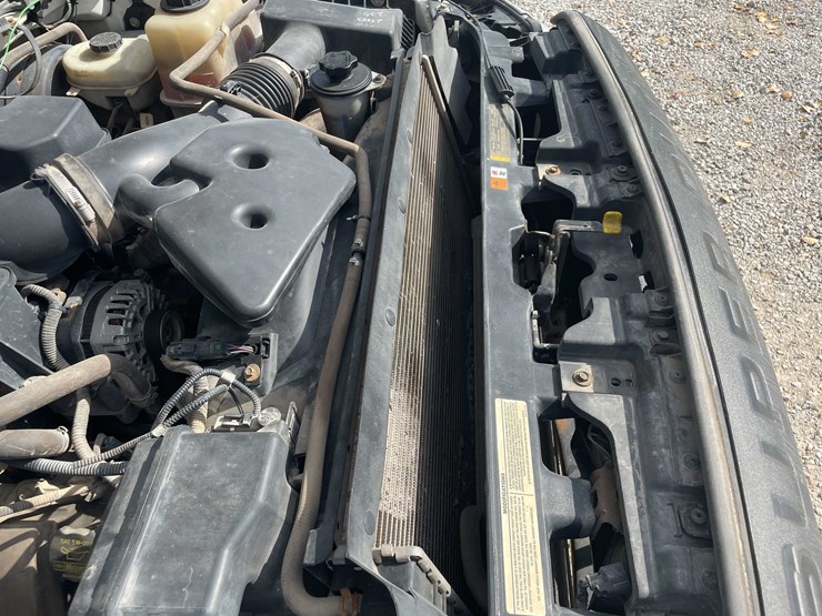 2011-ford-f250-xl-image-194