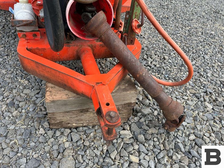 rears-300-gallon-orchard-sprayer-image-20