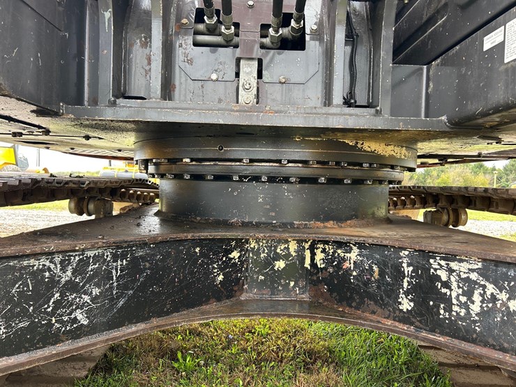 2017-hitachi-zx245us-lc-6n-image-16