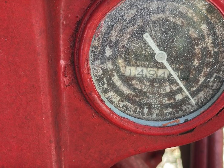 #110-•-1952-ford-8n-tractor-image-4