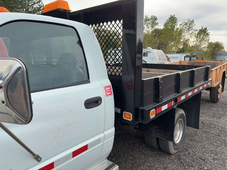 1997-dodge-ram-chassis-cab-flatbed-image-8