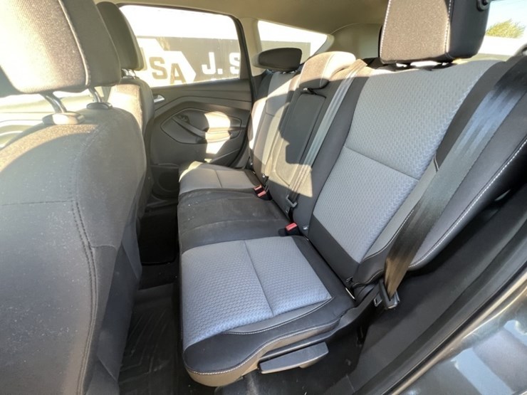 2017-ford-escape-image-21