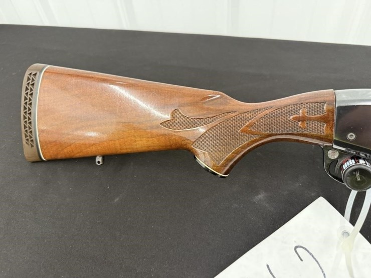 remington-wingmaster-model-870-12-gauge-shotgun-image-4