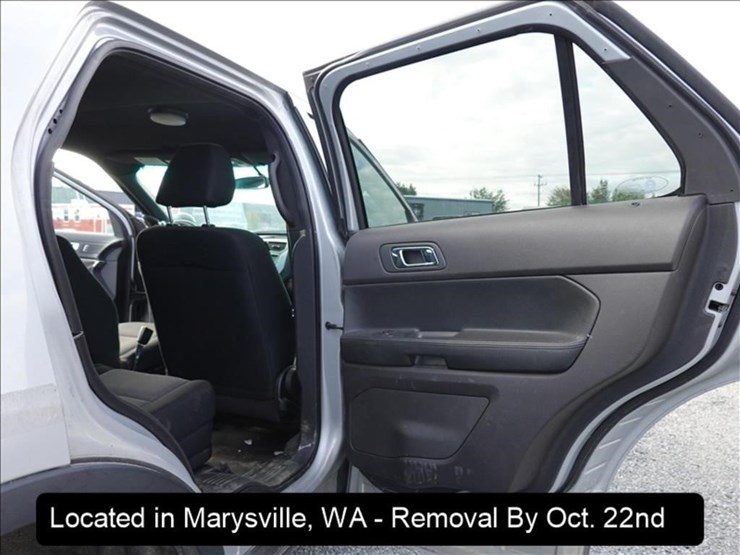 2014-ford-explorer-image-23