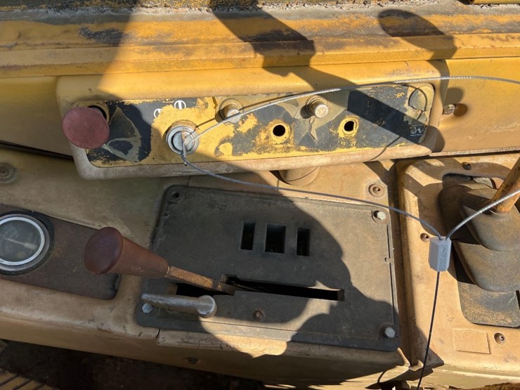 caterpillar-631e-image-37