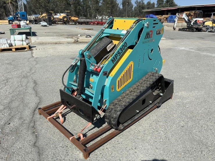2024-mach-pro-mps300-skid-steer-image-1