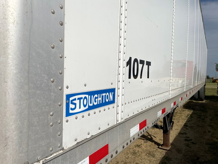 2019-stoughton-trailer-image-11