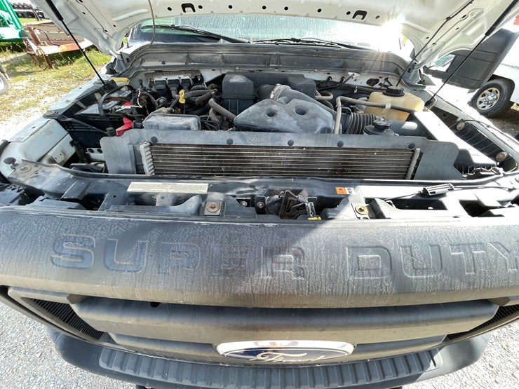 2011-ford-f250-xl-image-65