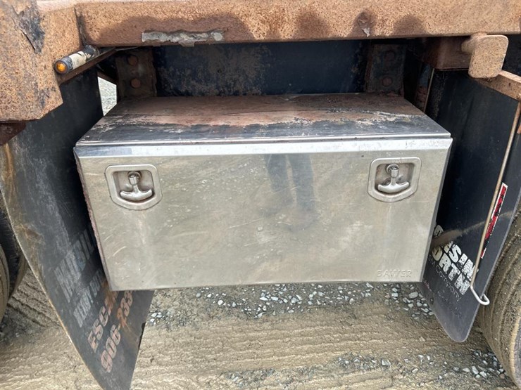 #1040-•-2018-assembled-26'-log-trailer-image-48