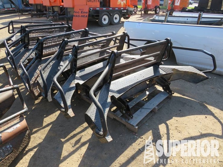 (5-47)-(3)-fab-fours-&-(1)-ranch-hand-front-steel-image-2