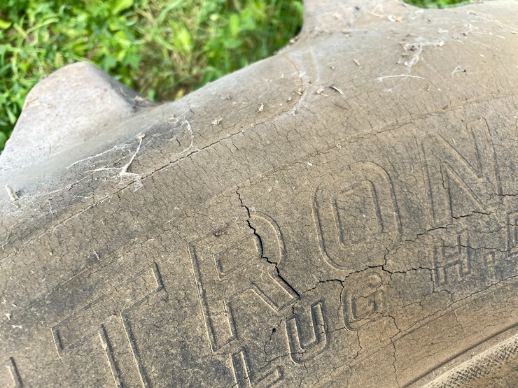 #4469-•-armstrong-tractor-tire-image-7