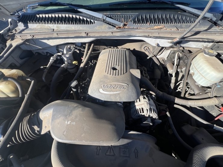 2006-chevrolet-silverado-3500-image-13