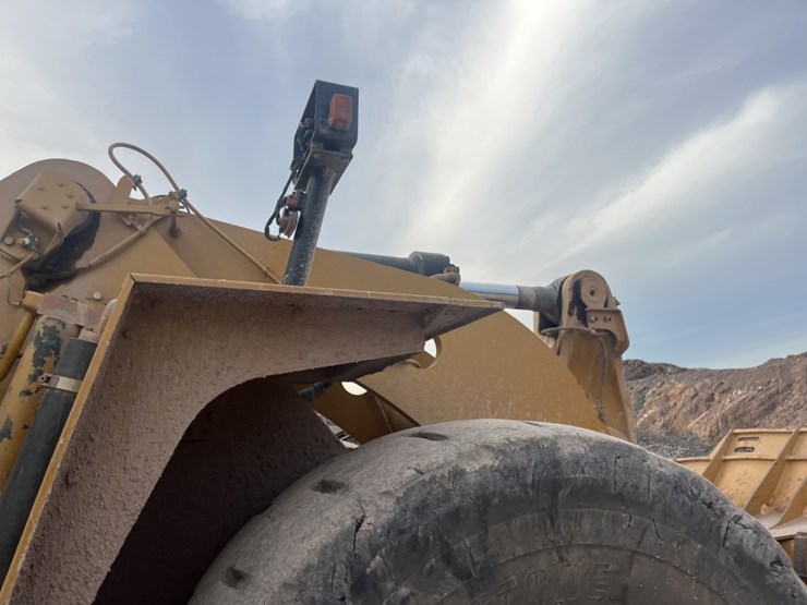 caterpillar-988k-image-111
