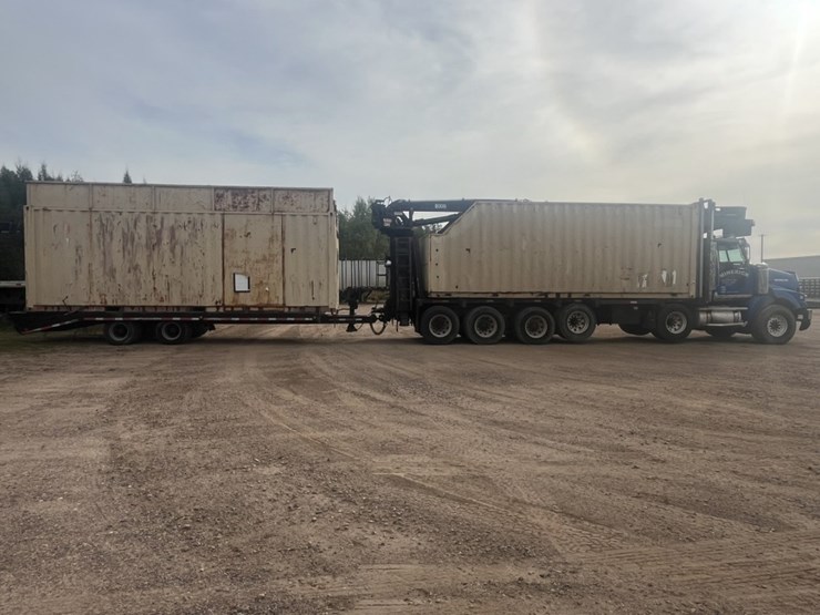 #1753-•-2006-western-star-4900-storm-cleanup-truck-image-6
