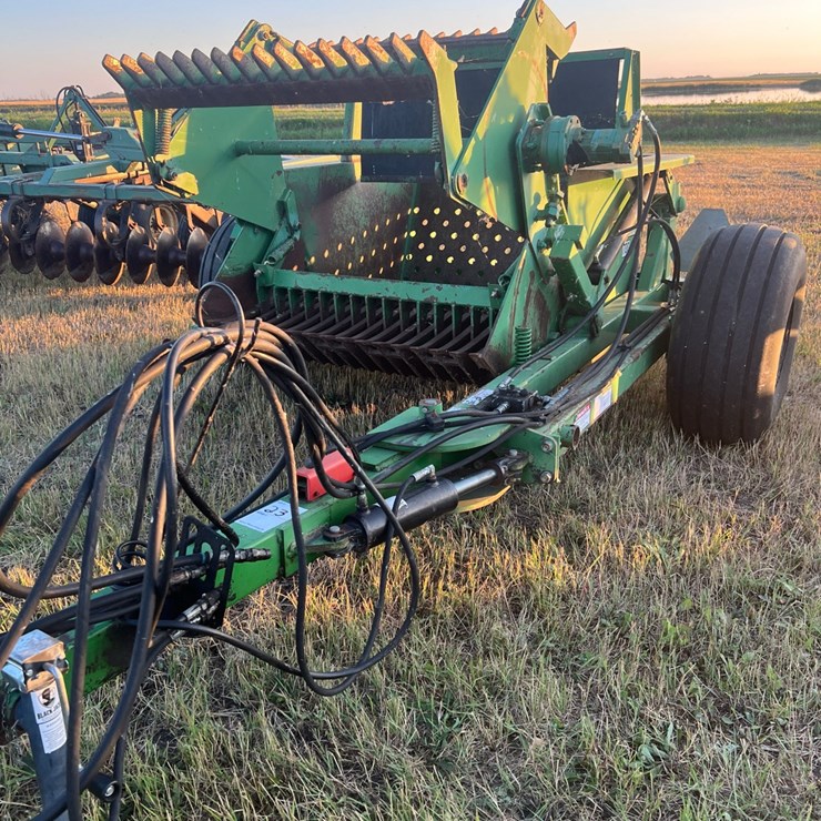 Summers model 700 rock picker, nice shape