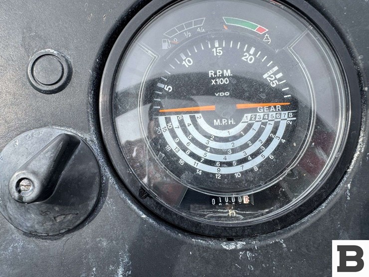 1989-john-deere-2855n-image-66