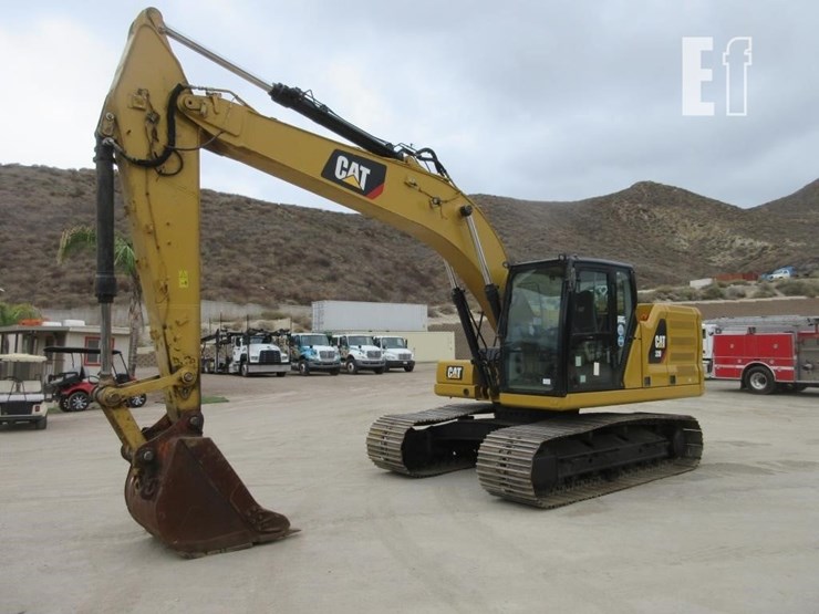 2018-caterpillar-320-image-1