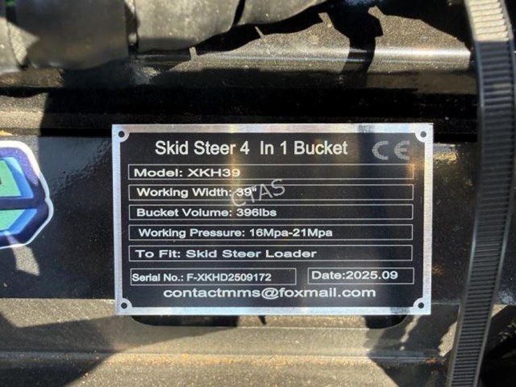 #103-•-skid-steer-4-in-1-bucket---39"-image-4