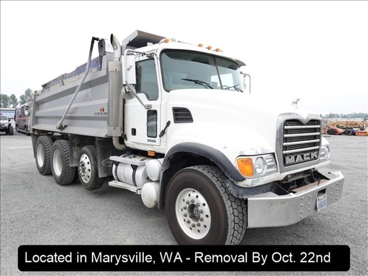 2007-mack-cv713-image-25