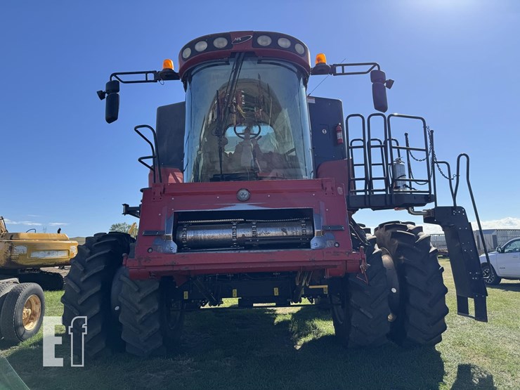 2004-case-ih-8010-image-34