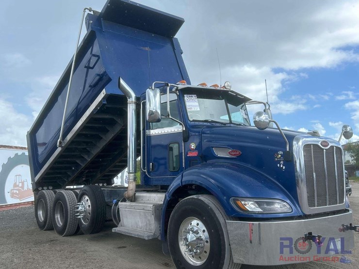 2014-peterbilt-384-image-2